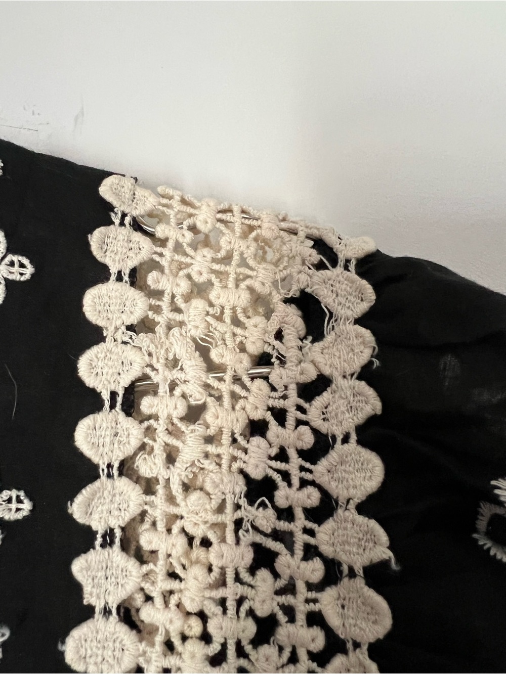 Monograph by Anthropologie Boho Embroidered Lace Flutter Sleeve Top Romantic - Picture 7 of 12